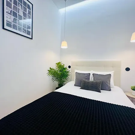 Morais A Stylish Flat For A Memorable Lägenhet *