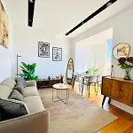 Morais A Stylish Flat For A Memorable * Lisbona