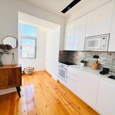 Morais A Stylish Flat For A Memorable アパート リスボン