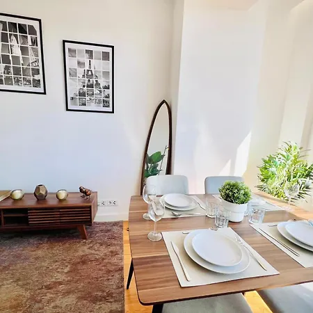 Morais A Stylish Flat For A Memorable Апартаменты