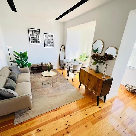 Morais A Stylish Flat For A Memorable Lisbon